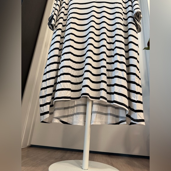 Torrid Tops - Picture 4 of 7